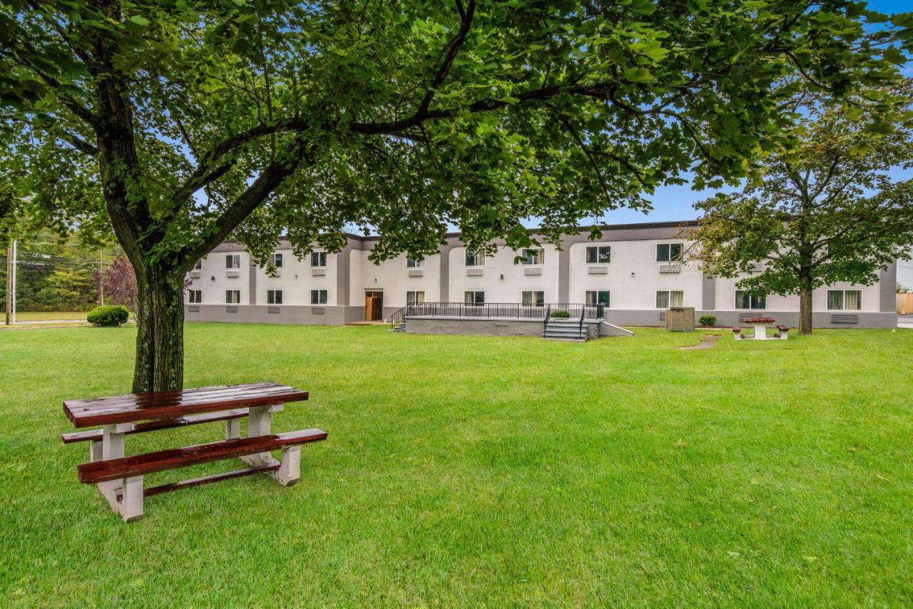 6-tinton Falls, Nj 2*